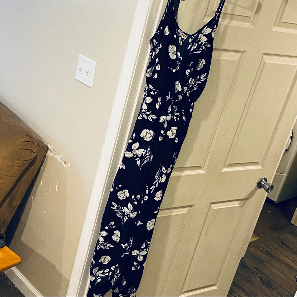 Jumpsuit - Picture 2 of 2
